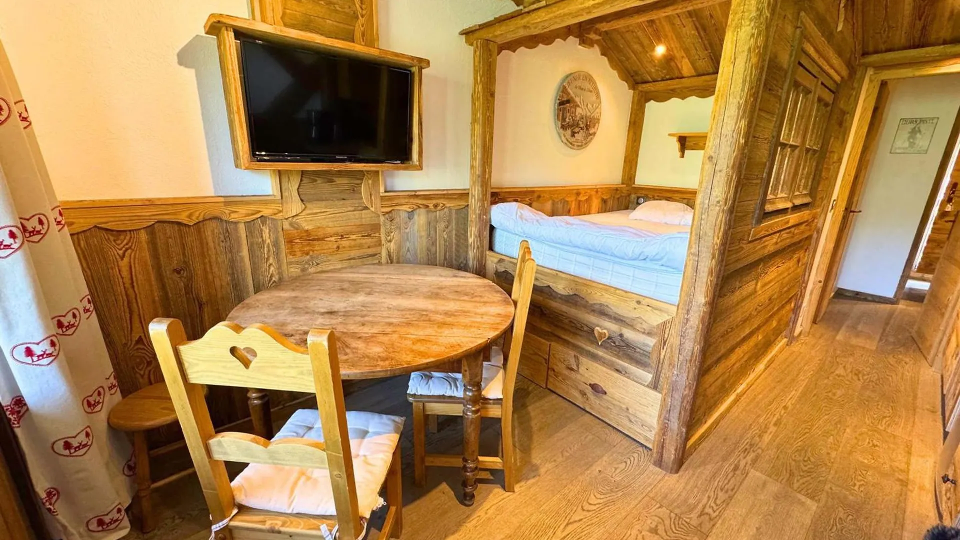 Studio Style Chalet Pour 3 Pers, Balcon, Pied Des Pistes, Reberty 2000 - Fr-1-452-85 Saint-Martin-de-Belleville 0*,